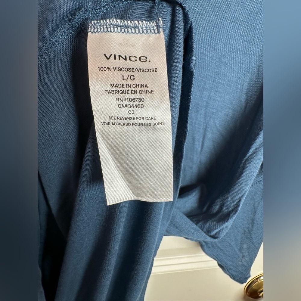 Vince Blue V-Neck Top - Picture 4 of 4